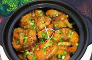 Thưởng thức cá lóc kho cay đậm đà hương vị cơm nhà