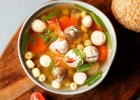 Bát canh tôm mọc hạt sen thơm bùi, thanh nhẹ cho ngày hè
