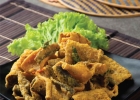 Snack da cá chiên giòn chấm sốt me vui miệng cho bữa xế chiều 