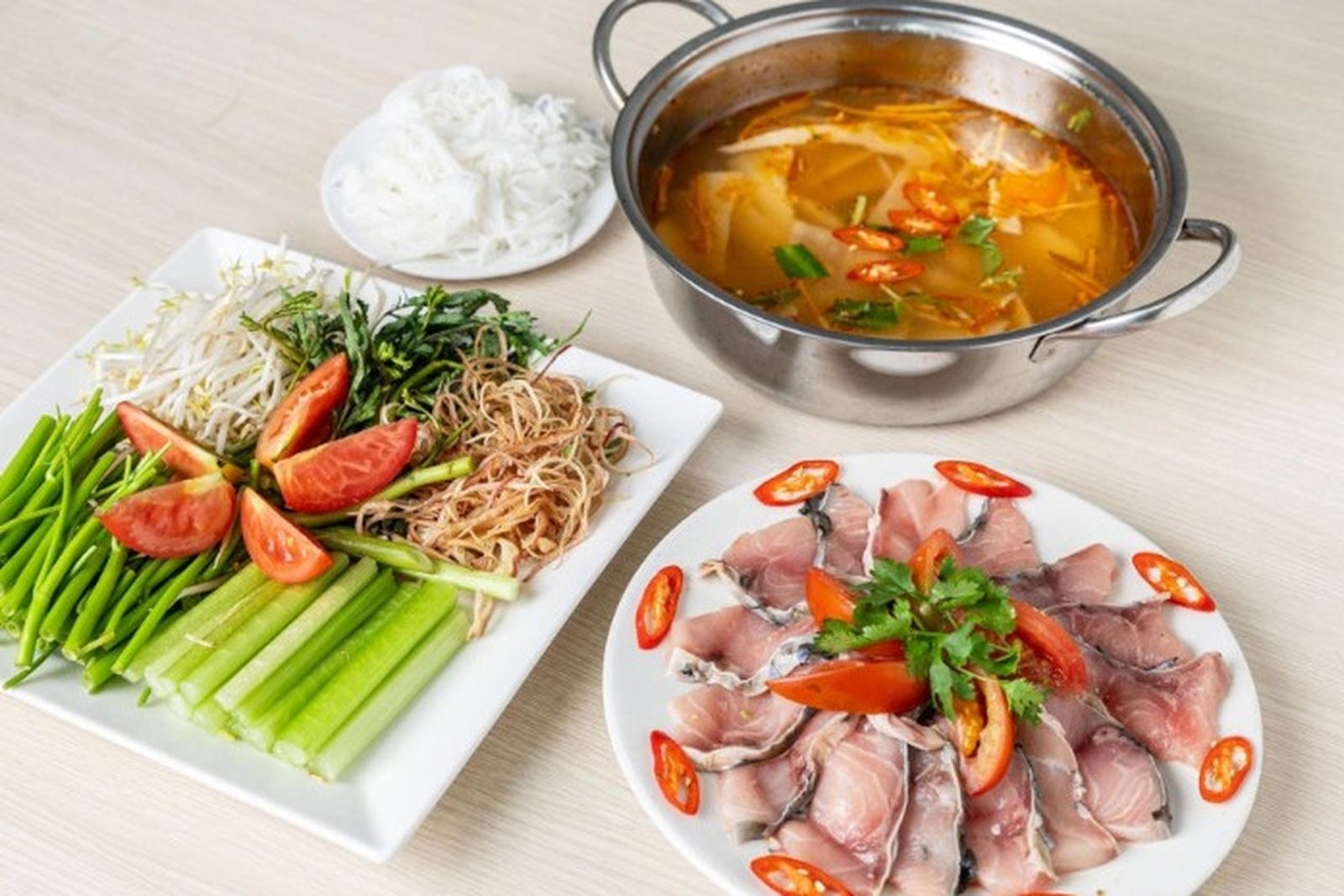 Cach-lam-lau-ngon Cach-lam-lau-ca-chep-gion-hanh-can-don-gian